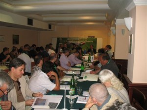 Round Table